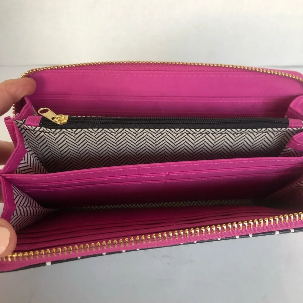 Zip-around wallet